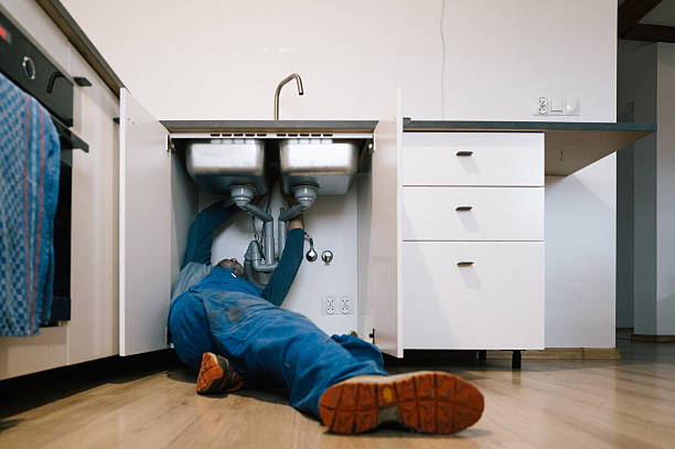 Professional Leak Detection technician working in Milford, NJ